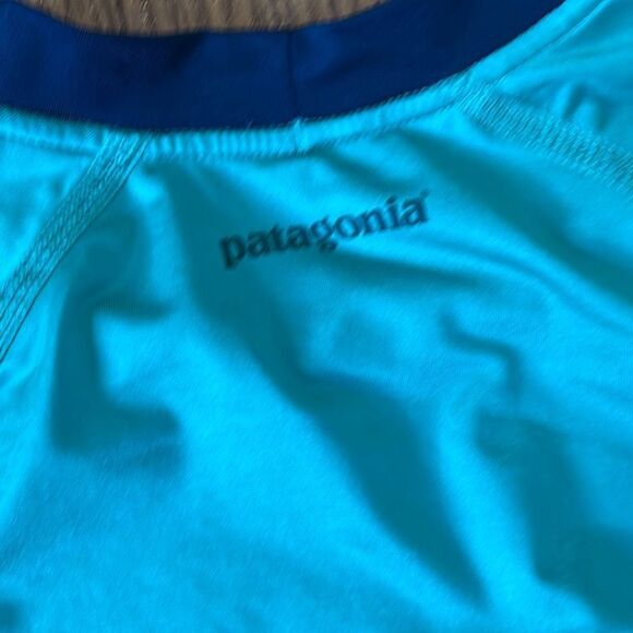 Patagonia girls green rash guard size L(12) - Picture 7 of 8